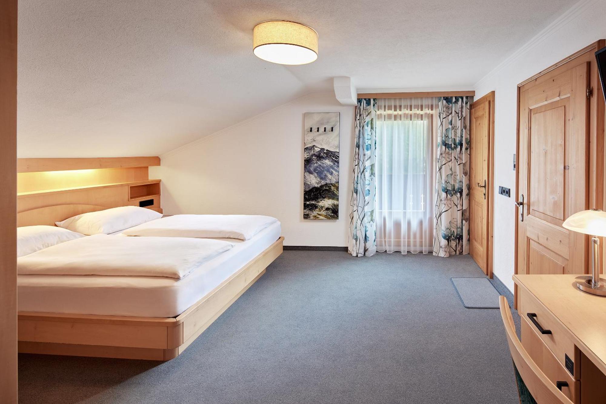 Hotel Gasthof Siggen Neukirchen am Großvenediger Δωμάτιο φωτογραφία